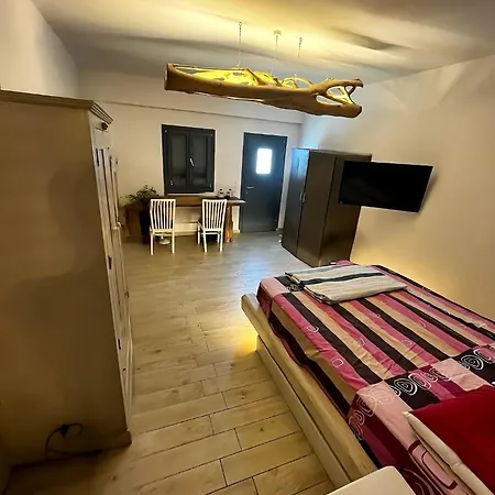 Argo Village Apartahotel Fira (Santorini)