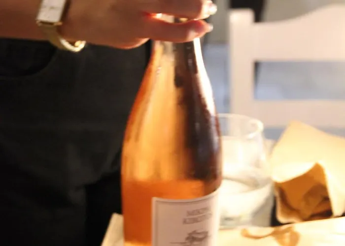 Argo Village ثيرا