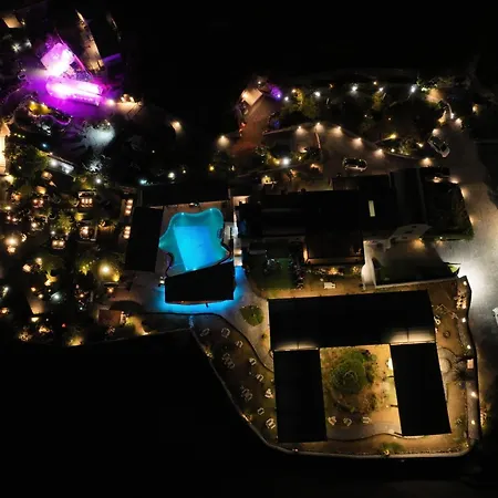 Argo Village *